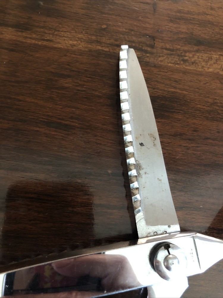 SINGER Pinking Shears Scissors #207 marked BRAZIL