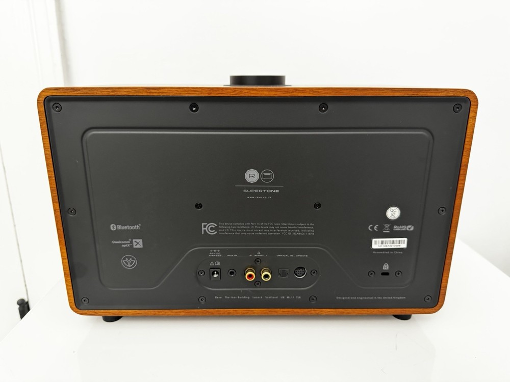 REVO Supertone Bluetooth Speaker — MINT!