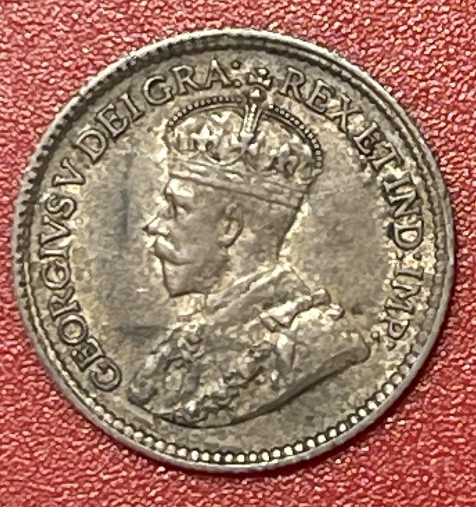 1918 Canada Silver 5 Cents, Lightly Circulated.