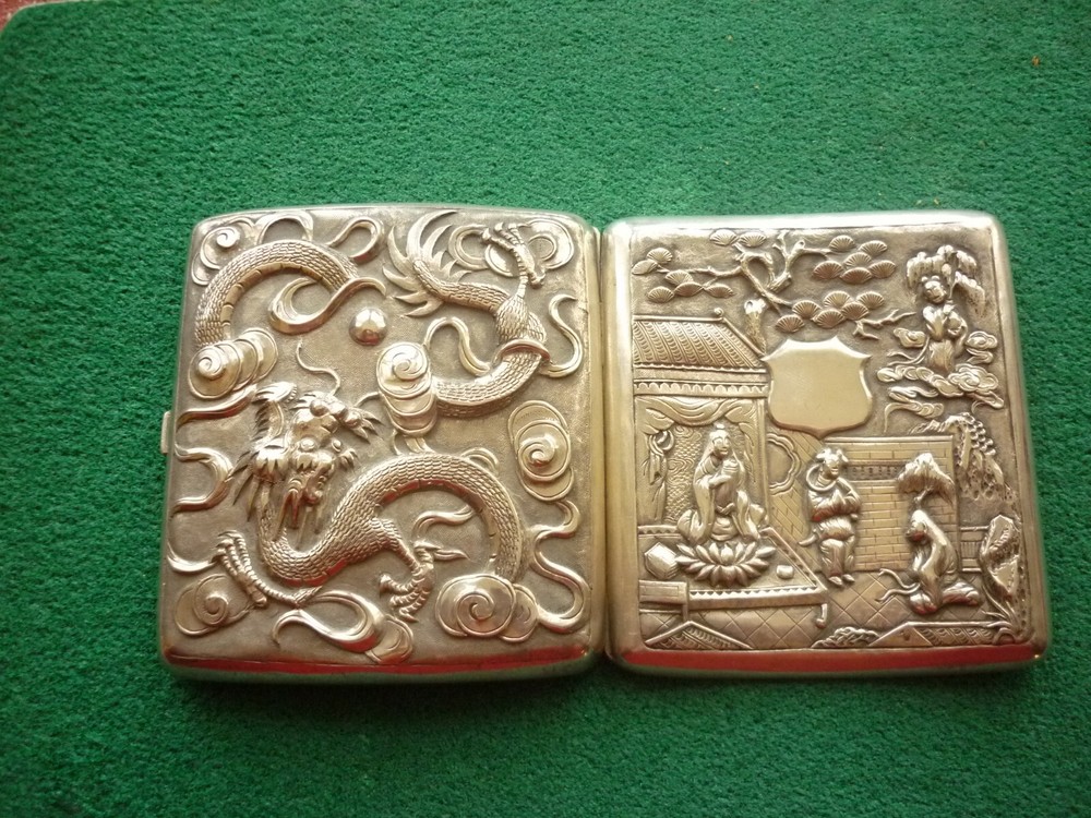 Fine Antique Chinese Dragon Solid Silver Cigarette Case