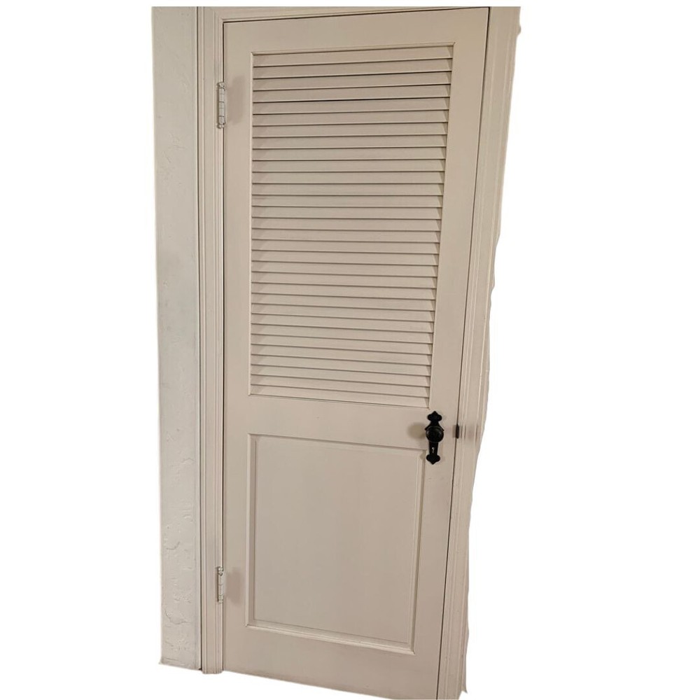 Louvered Top Raised Panel Bottom RH Door