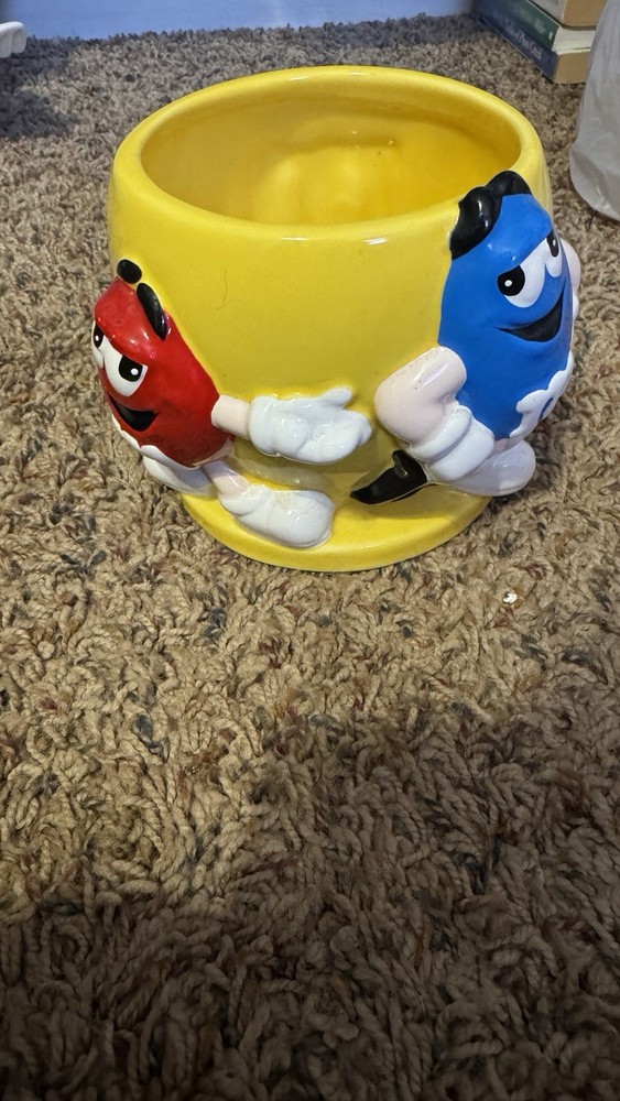 M &M Planter