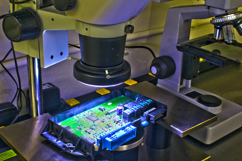 Mercedes ME9.7 ECU SCN Coding ,Programming, Unlocking, VIN writing Service