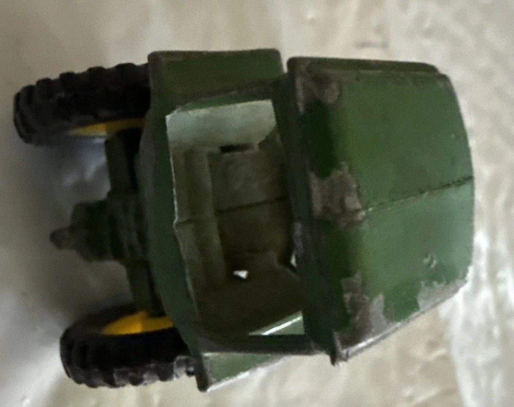 John Deere Tractor 1/64 Scale #1