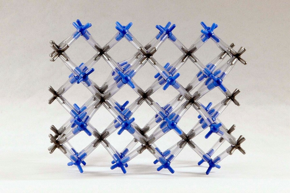 Calcium Fluoride (FLUORITE) Molecule / Molecular Model Kit (203 Pcs)