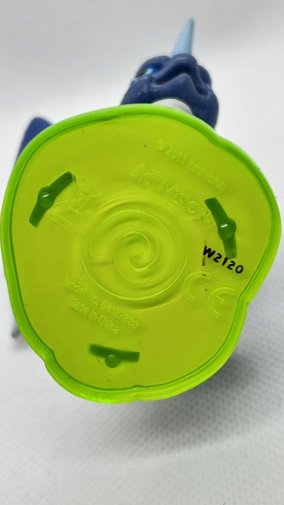 WHIRLWIND Skylanders Activision Toy Figure w/ Trading Card Sticker Code 2011