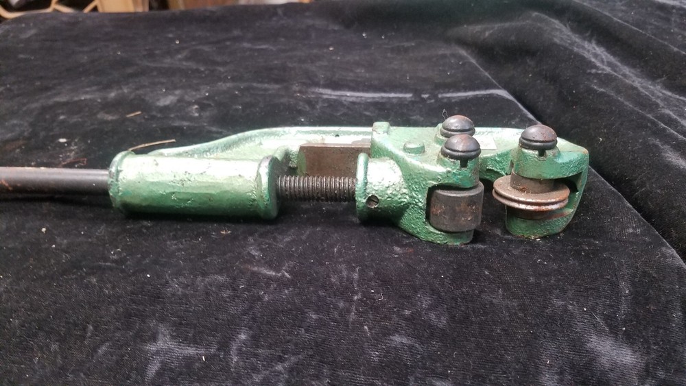 Vintage Hosecomatic Crimping Tool N01 6A-32A