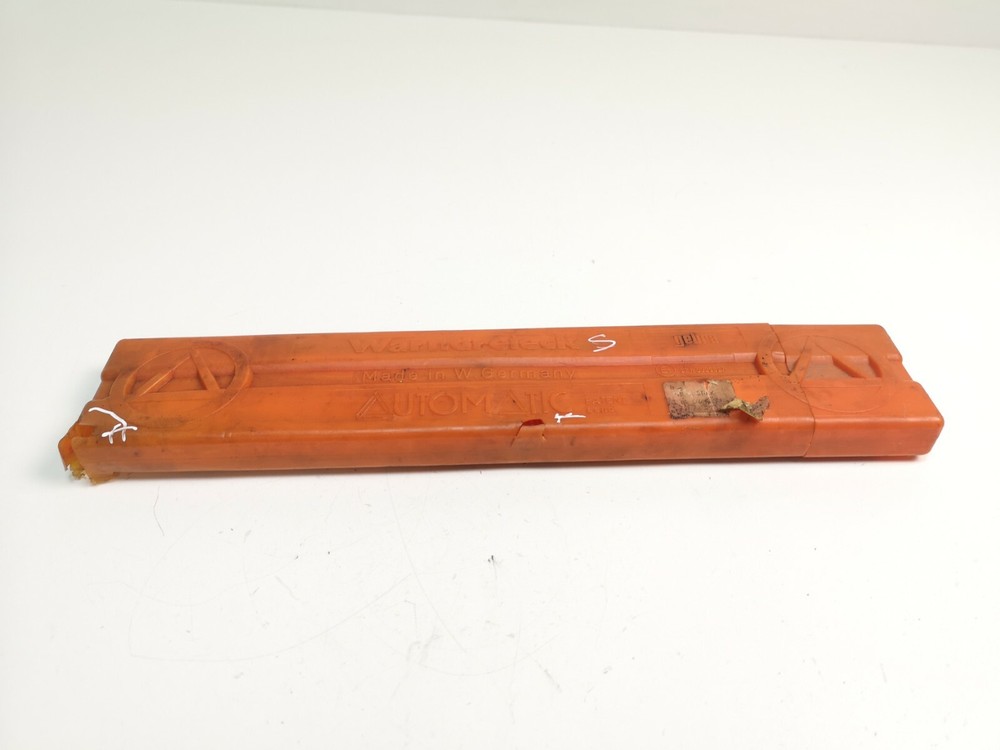 BMW Warning Triangle 27R0323627