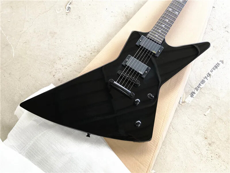 Factory Customized Black Profile-shaped Electricguitar Fixed Bridge Snake Inlays