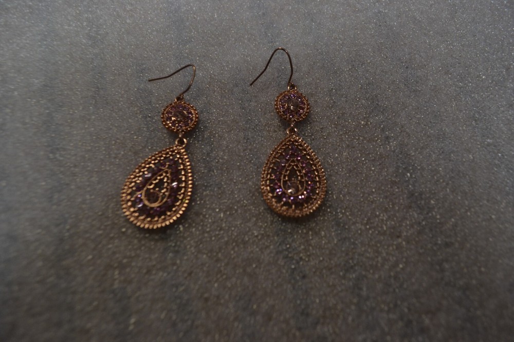 Vintage rhinestone tear drop earrings