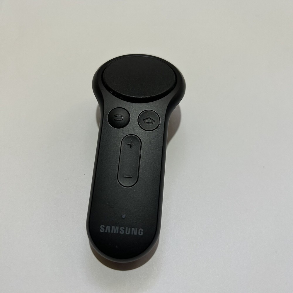 Samsung Gear VR Virtual Reality Bluetooth Controller Model ET-Y0324