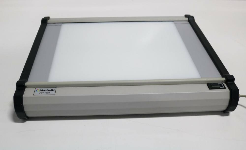 Macbeth PLT 1620 Multi-Purpose Light Box