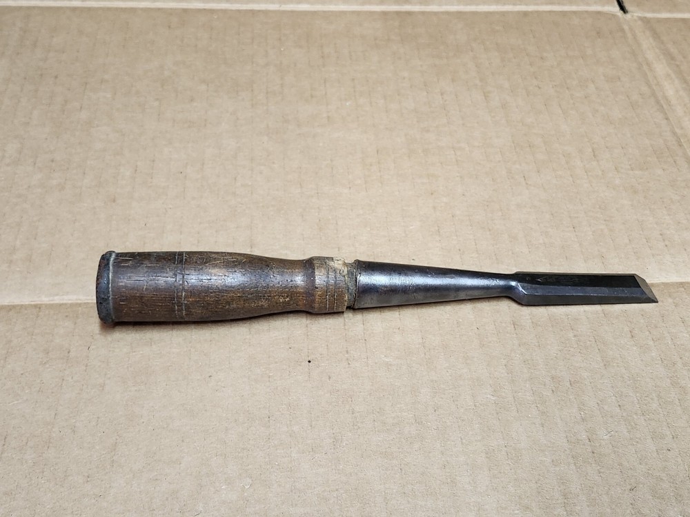 Vintage DE 9/16" Socket Chisel