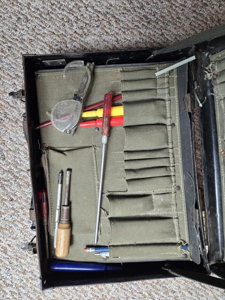 VINTAGE BELL SYSTEMS B TELEPHONE LINEMANS TOOLBOX CASE WITH STICKERS