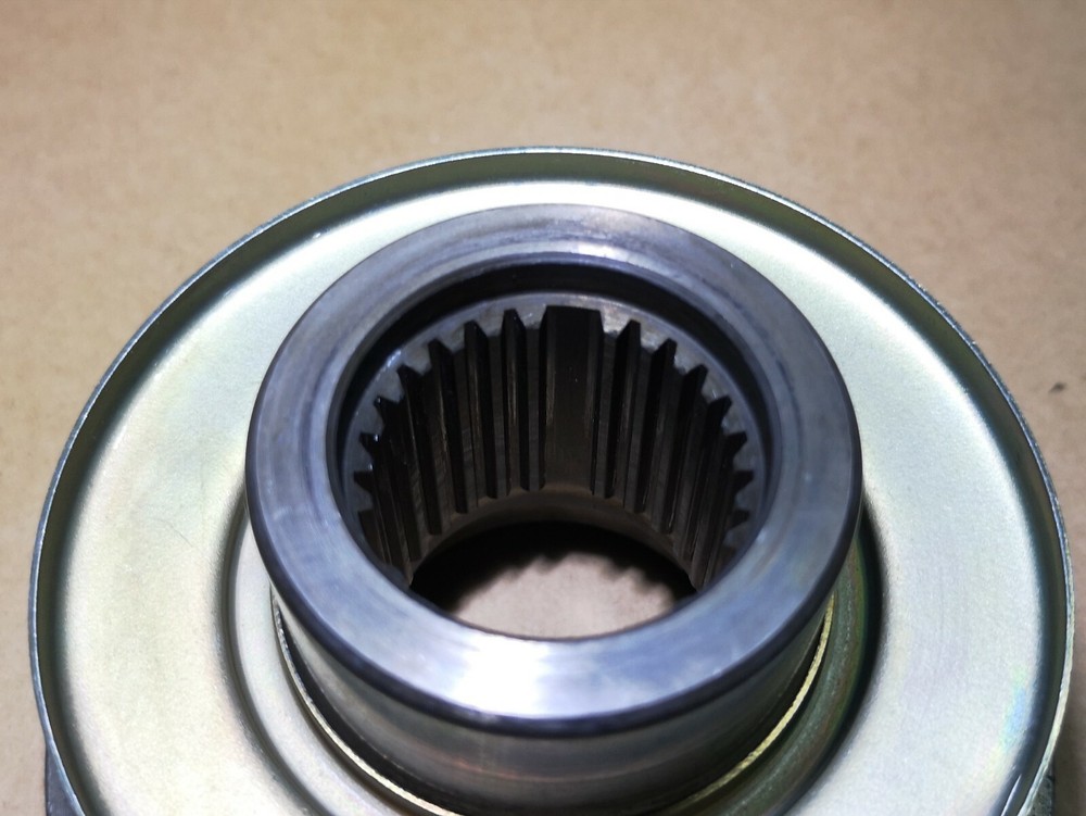 BMW OEM NEW 4x84 input front flange 188 medium case LSD open diff shaft cup