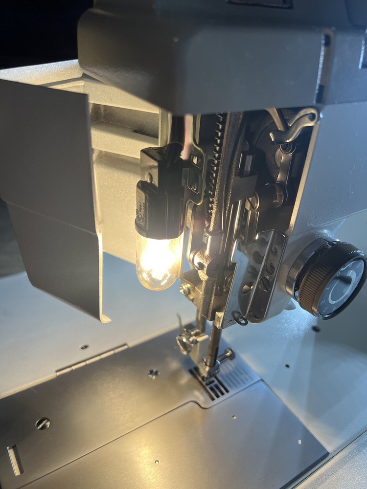 riccar super stretch 303 Sewing Machine