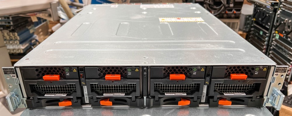 EMC TRPE Storage Processor Unit with 2x Management Controllers 4x Modules 4x PSU