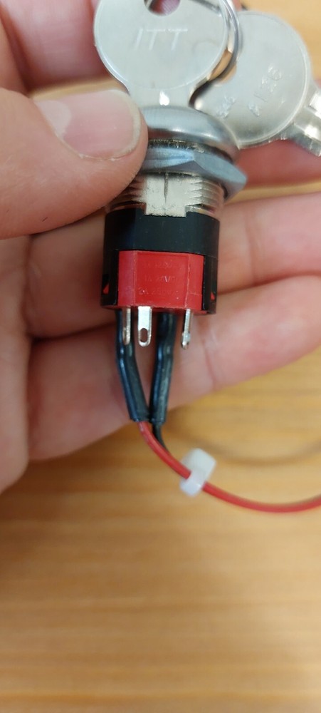 2 Position Keylock Switch 4A 125VAC RJ