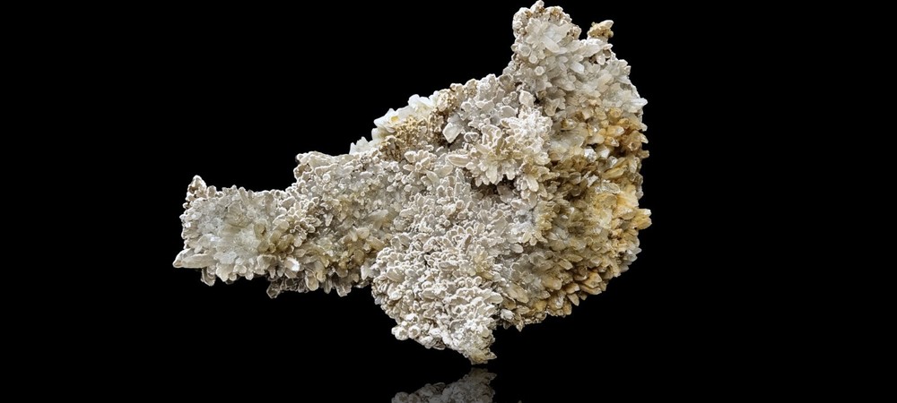 Chlorite Quartz with preferential Calcite( Large Cabinet Size)