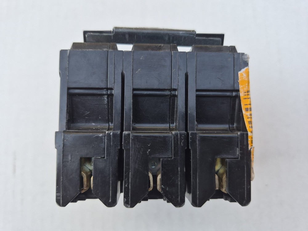 ABB 100 Amp 1 in. 3-Pole Circuit Breaker (THQL32100A) THQL32100A