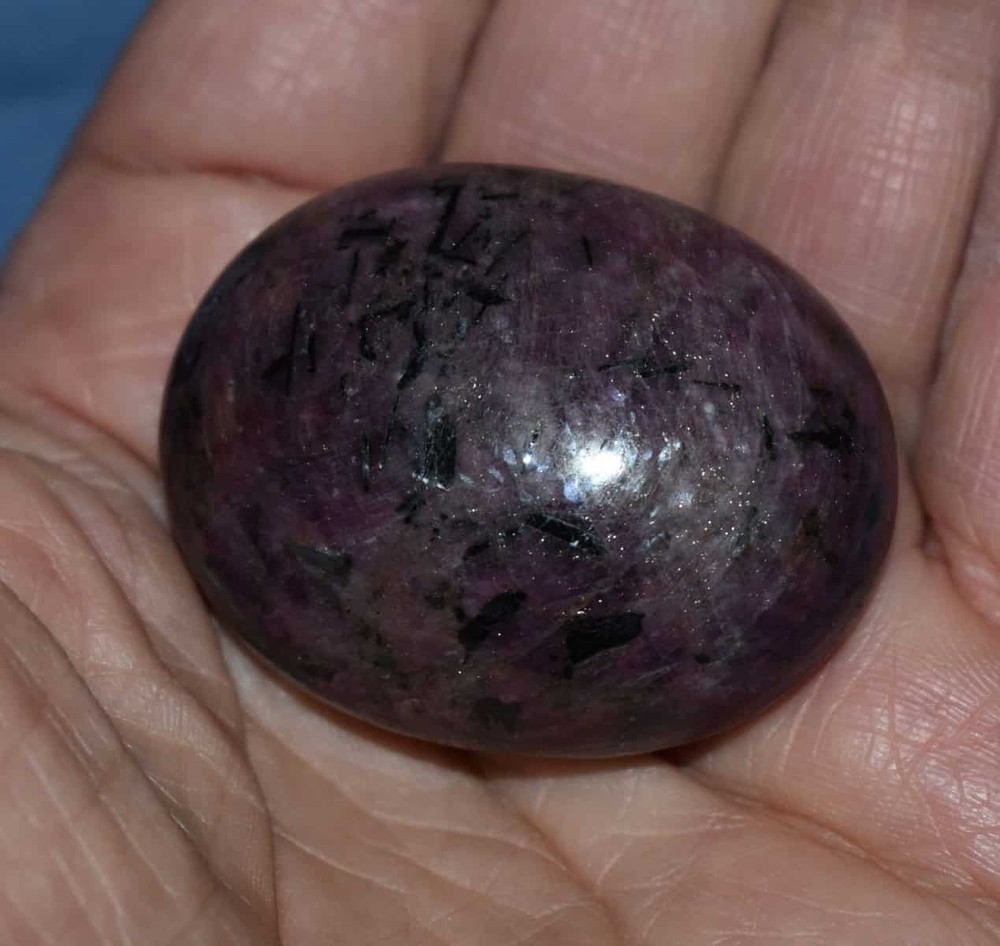 Shimmering Ruby Soap-Shaped Palm Stone #4