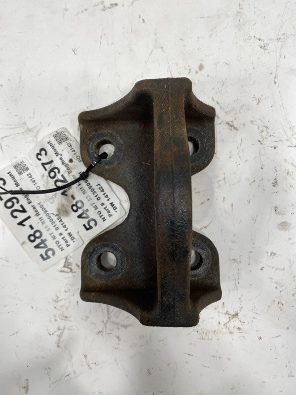 Freightliner MT55 Engine Mount 0130509001 (548-12973)