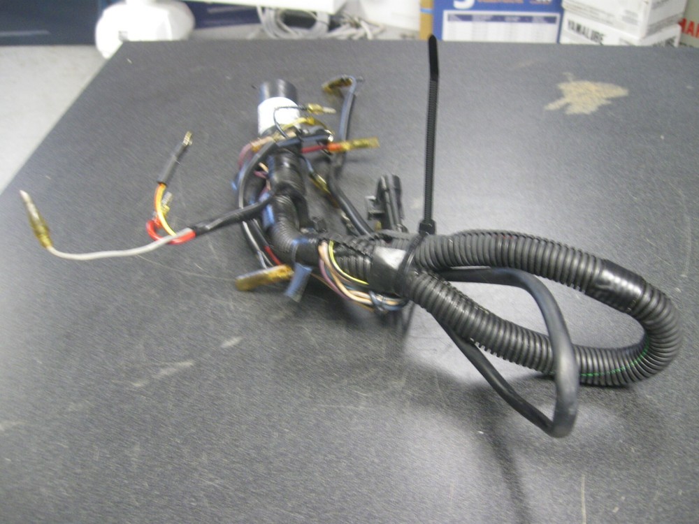 MERCURY OUTBOARD 200HP ENGINE HARNESS ASSY 857166T 1 WS37A