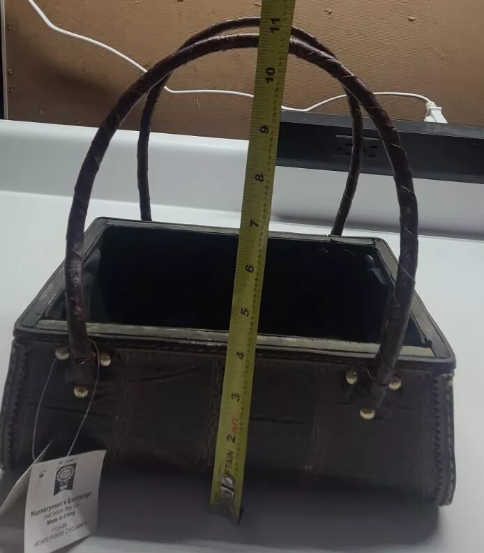 Mom's Purse Cyclamen Planter Basket