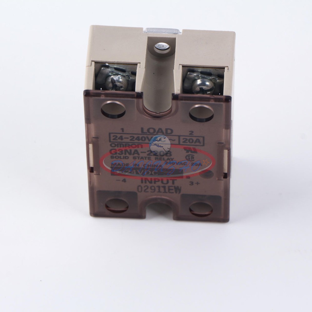 One OMRON G3NA-220B Solid State Relay New