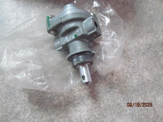 BX276567N NEW BENDIX PUSH PULL CONTROL VALVE 276567N PP-1 Free shipping