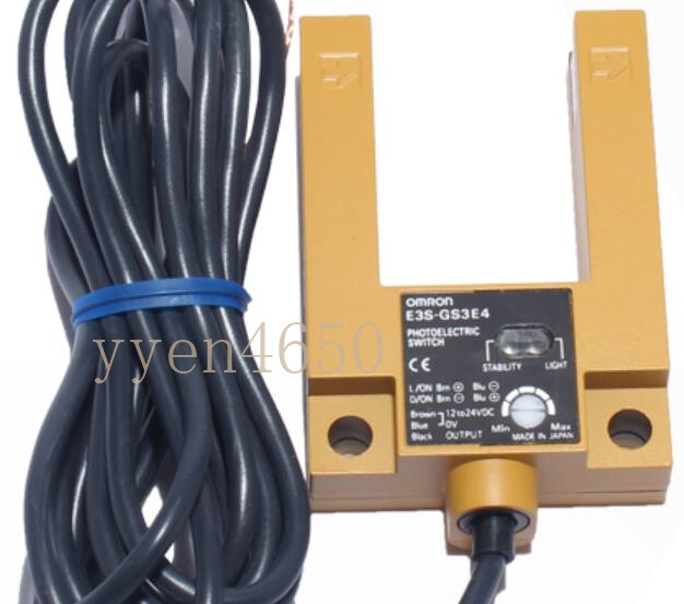 E3S-GS3E4 12-24VDC Photoelectric Switch