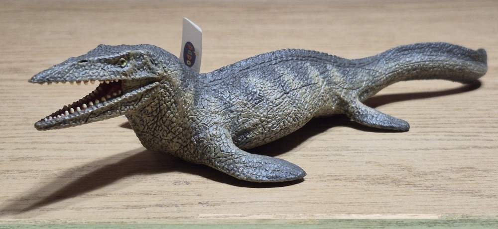 New with Tags Papo Tylosaurus & Plesiosaurus