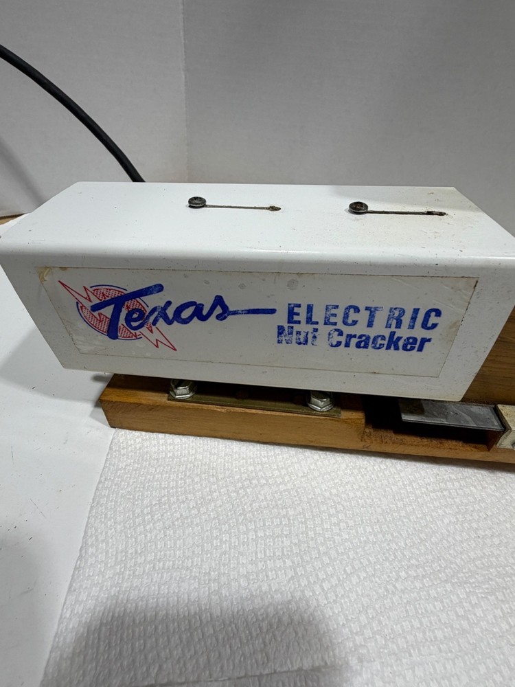 Texas Electric Nut Cracker