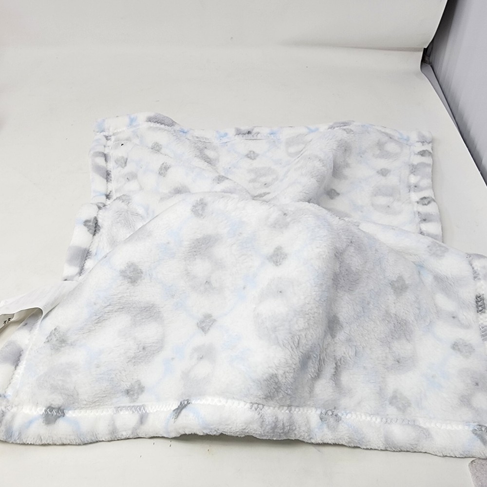 Blankets & Beyond Elephant Security Blanket Soother Comforter Fleece Blue Gray