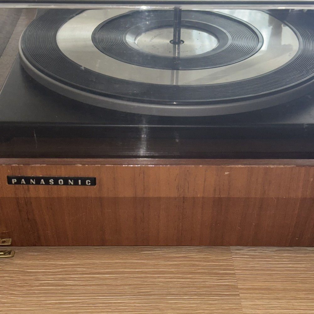 Panasonic RD-7703 Record Player Automatic Turntable