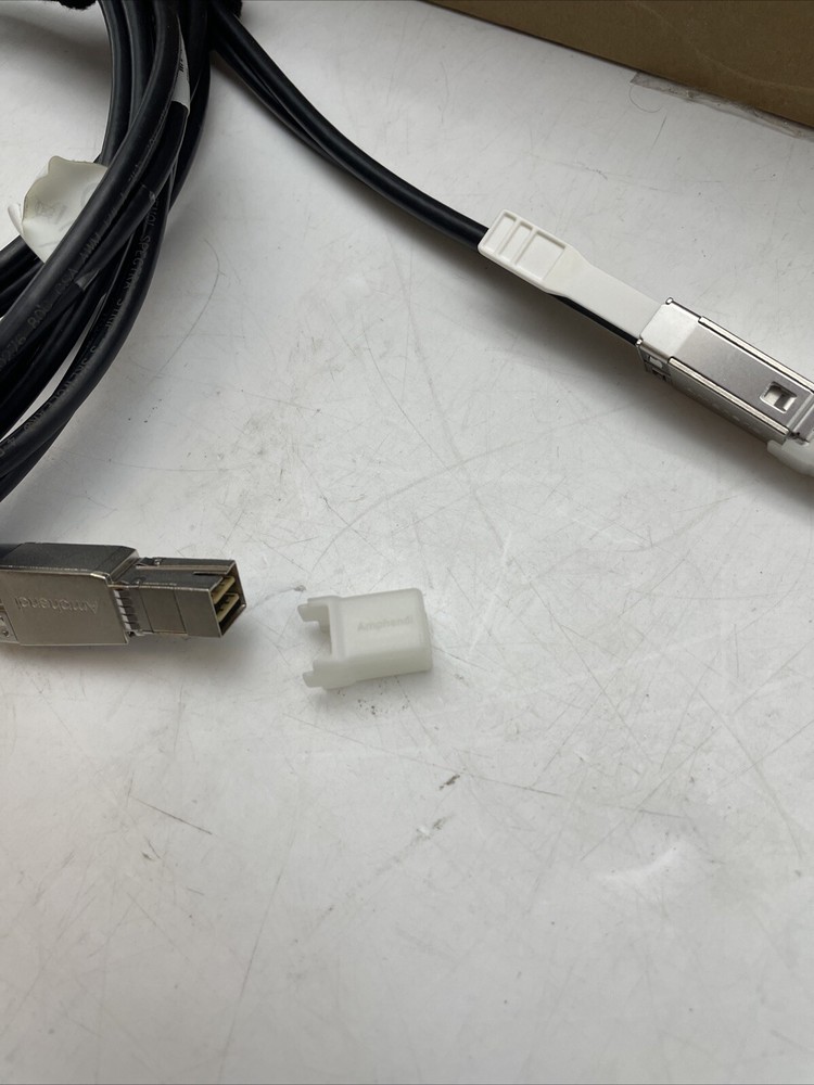 303-300-000C-02 – EMC Unity 12Gb SAS LCC Storage Controller Module DAE