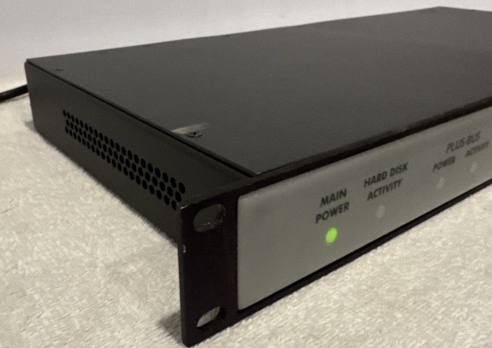 Leightronix TCD R/P Plus-Bus Enabled MPEG Recorder/Player Powers On Read