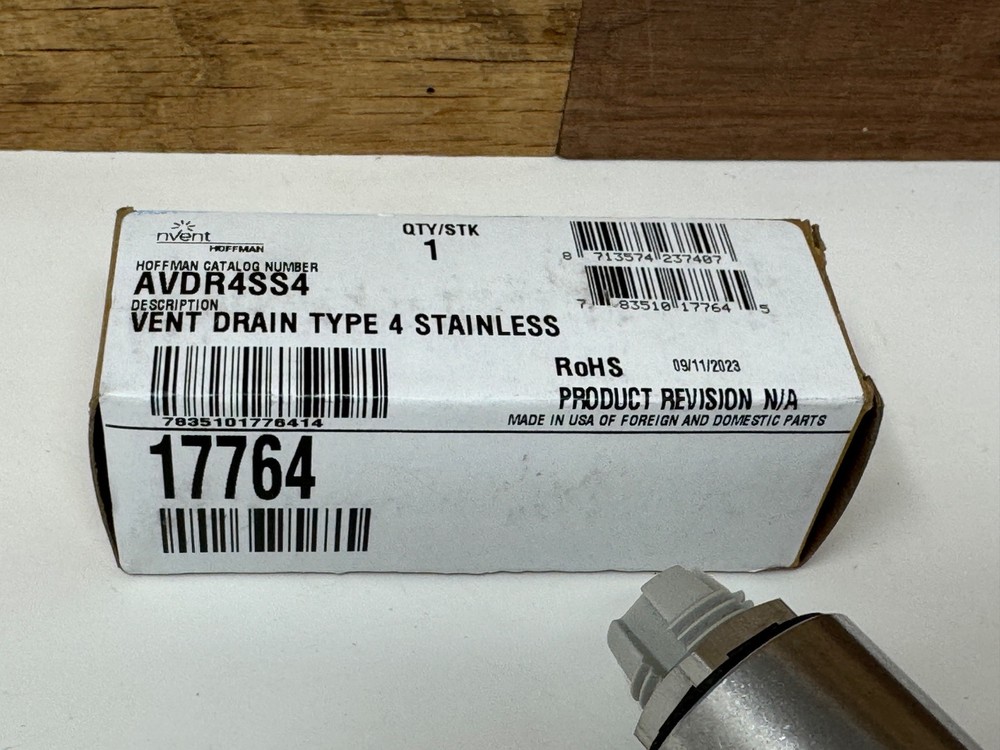 NEW NVENT HOFFMAN AVDR4SS4 panel drain (b2)