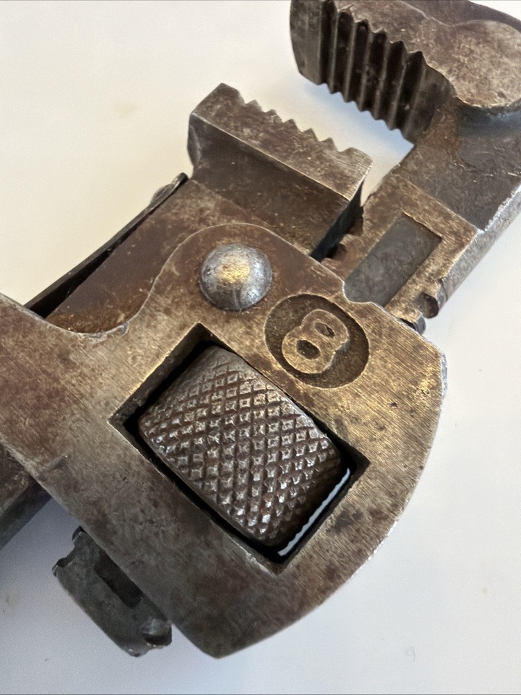 Vintage Dunlap No. 8 Pipe Wrench from Germany Small