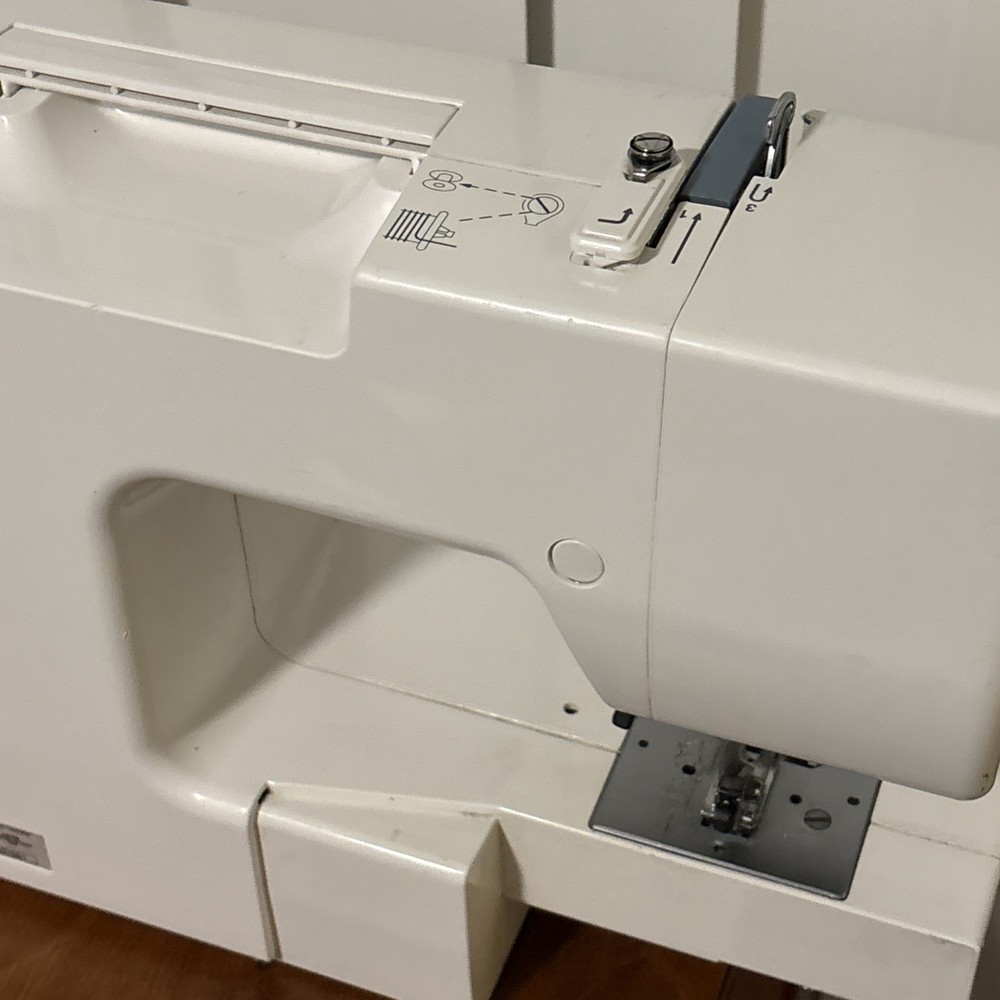 JANOME Sewist 509 Sewing Machine