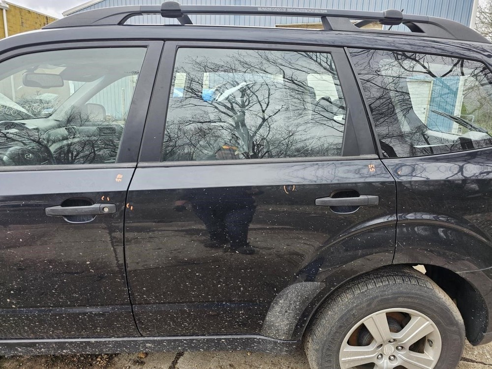 FORESTER 2011 Headrest 2449477