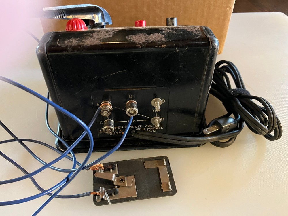 Lionel Multi-Control Trainmaster 110 RW Watt Transformer