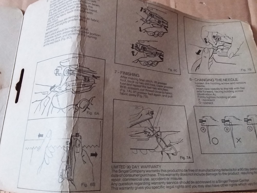 Singer Mini Mender - Used