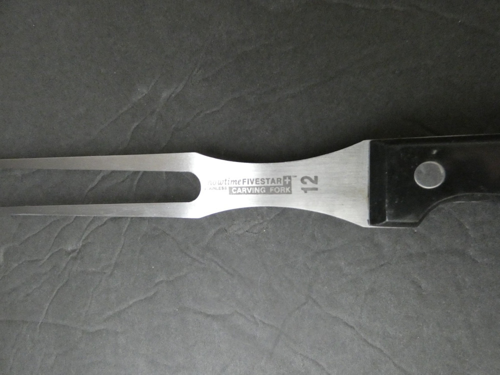 FIVE STAR CUTLERY CARVING FORK #12