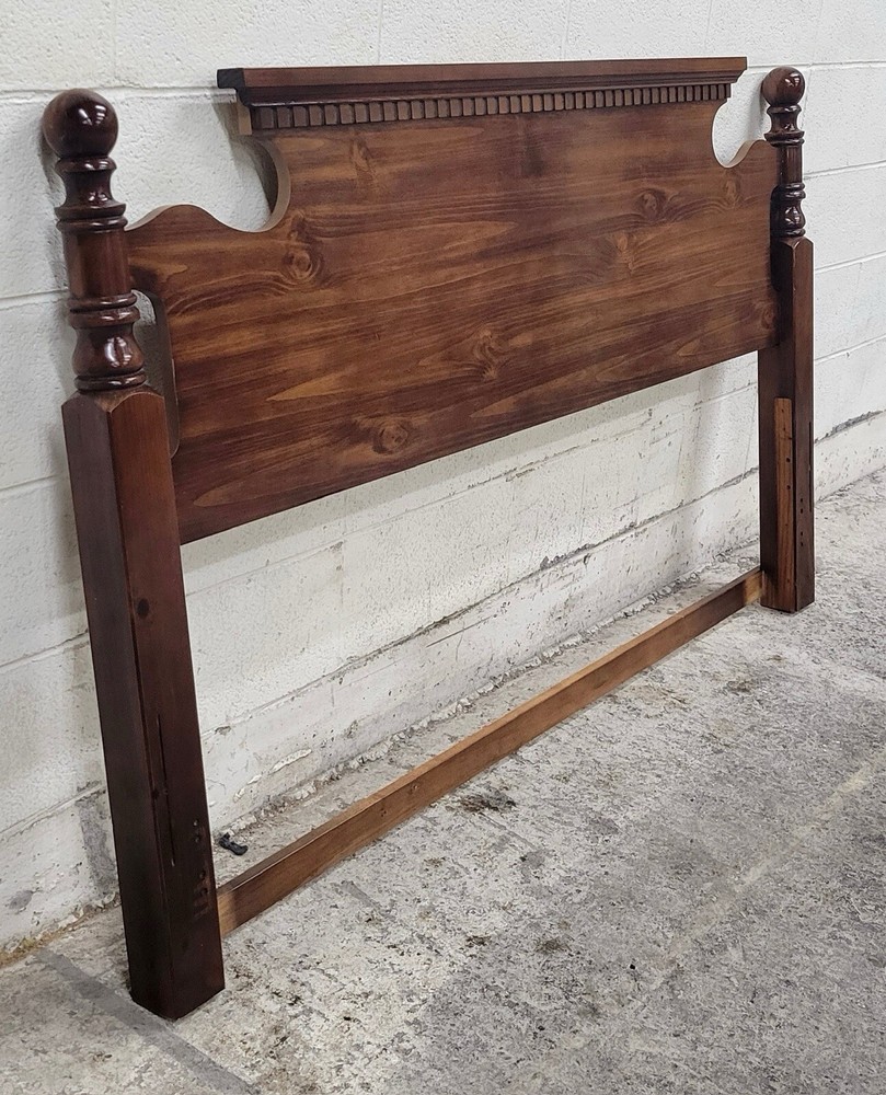 Vintage Full Size Traditional Style Headboard