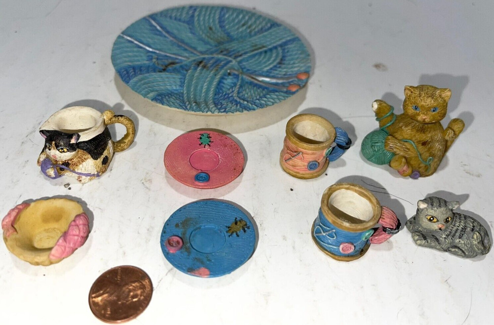 Vintage CAT TEA SET Resin