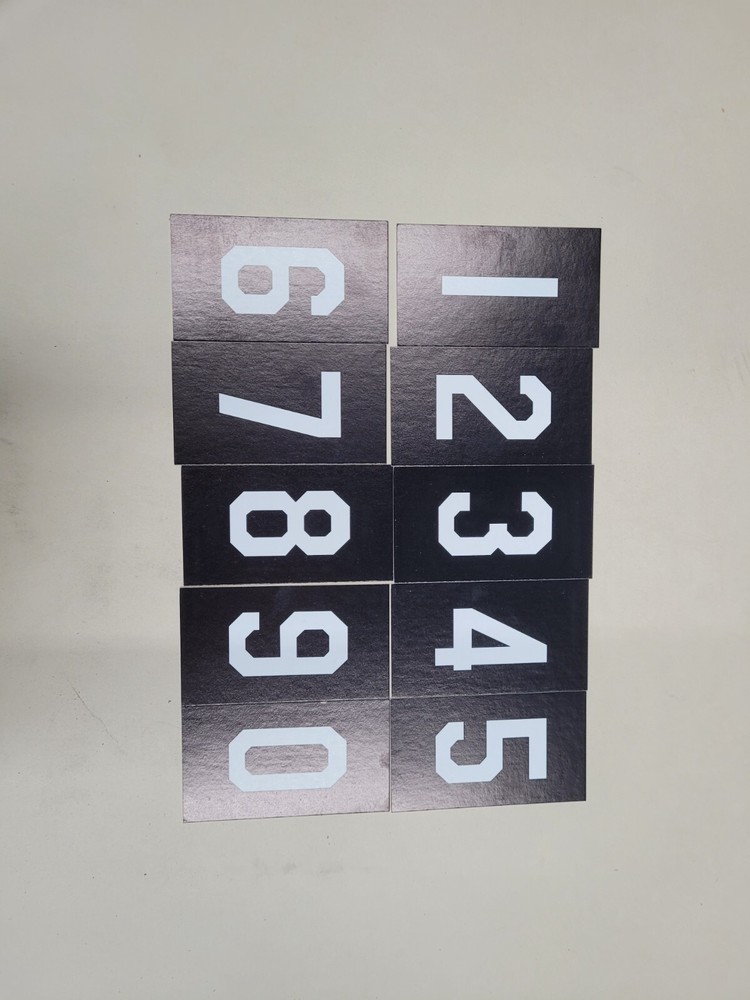 Hymn Board Numbers 2 3/4in x 6in