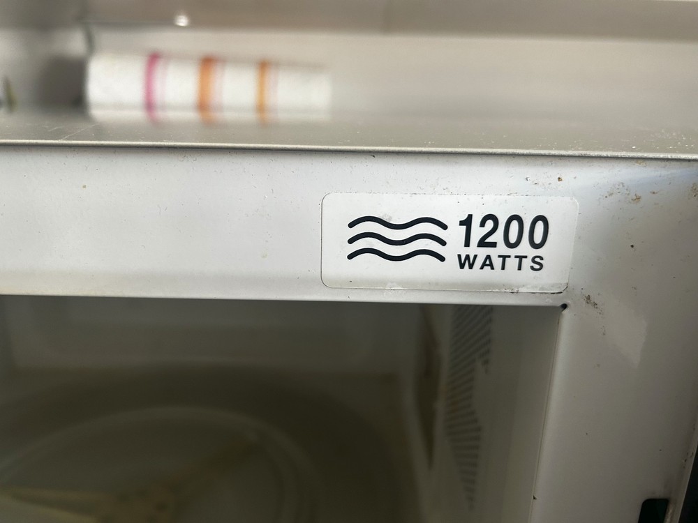 SHARP Microwave Oven - Countertop 1200w