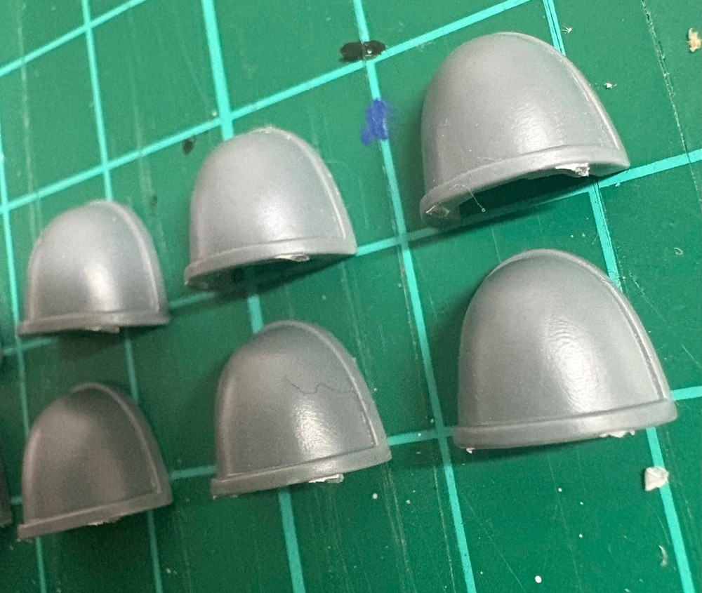 Space Marine Plain Shoulder Pads x8 | Warhammer 40K | Tactical Armour Bits