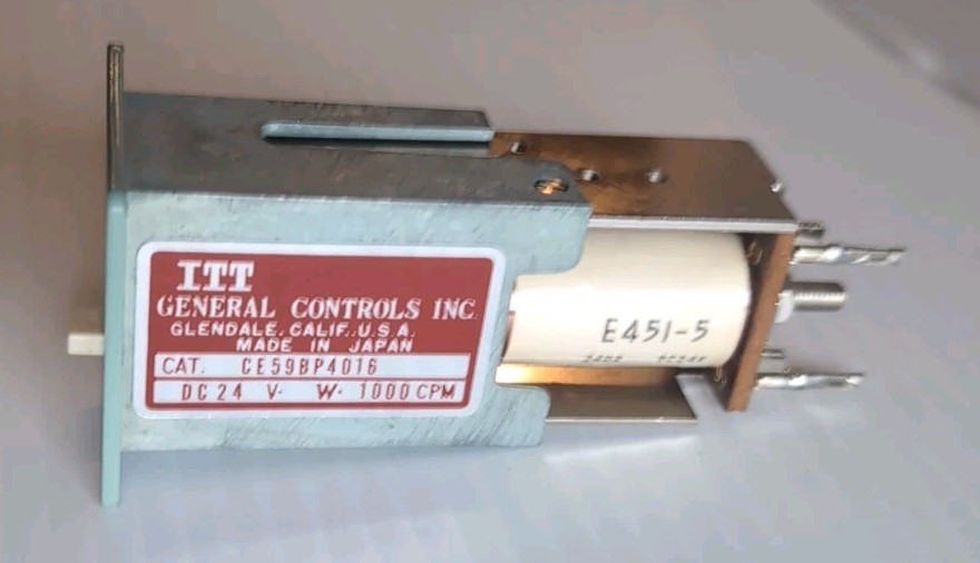 ITT General Controls 4 digit electro mechanical counter 24V